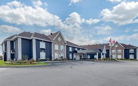 Quality Inn And Suites Oakville